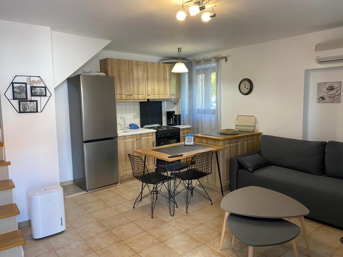 Romantic Maisonette In The Heart Of Pythagoreio Rh Door المظهر الخارجي الصورة
